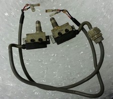 Omron limit switches (2pcs)