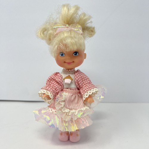 Cherry Merry Muffin Puppe Vintage 1988 Mattel im rosa Kleid und rosa Haarschleife