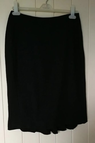 Hobbs Pencil Skirt 10, Black, White Trimming, Bow At Back Pleats, zip - Picture 7 of 9