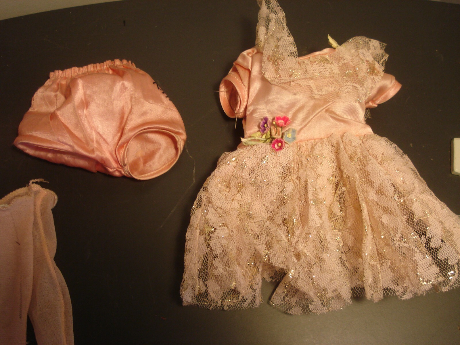 Picture 6 of 9