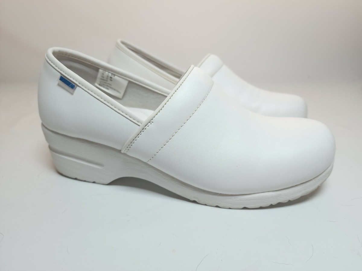 Womens Shoes Anywear Nursing Shoes With Butterfly Logo Hey Medical Uniforms  Womens Lightweight EVA Clogs, Women's, Size: Medium US, White, image size:1200x900