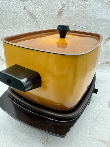 VTG MCM 70s West Bend Automatic Slo Slow Cooker 7645449F Autumn Gold W Lid WORKS - Picture 6 of 24