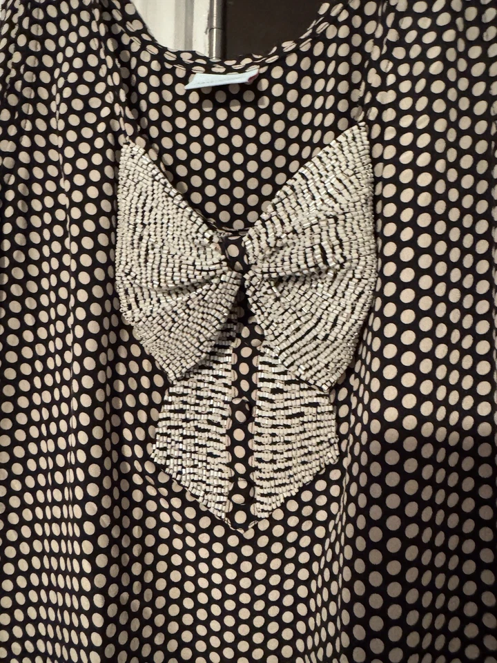 Vestido DE COLECCIÓN SASS & BIDE Etiqueta Azul Seda Sin Mangas Lunares Lazo Embellecido Foto 2 de 4