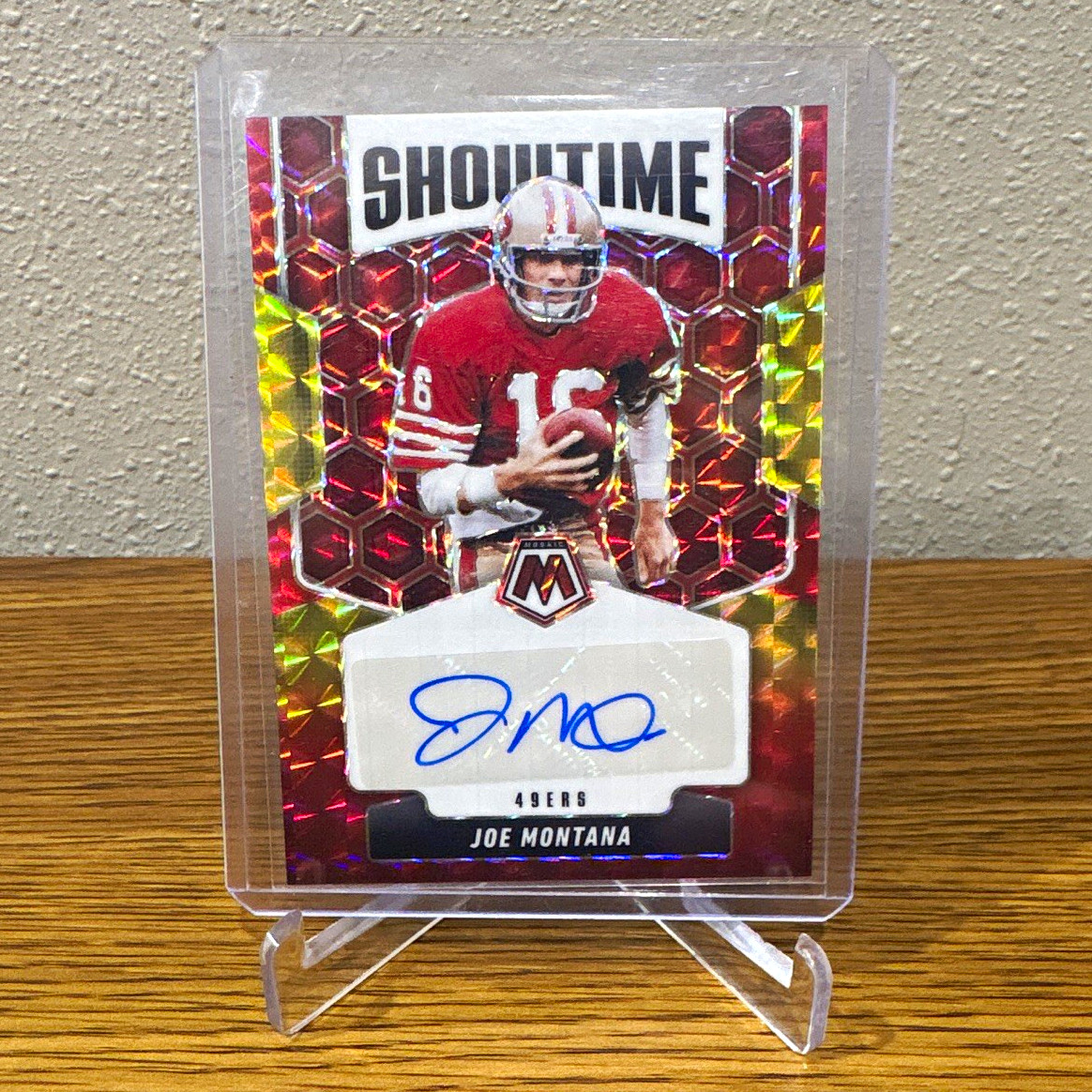 Joe Montana #SOS-JOE Football Cards 2025 Panini Mosaic Showtime Signatures trading card — raw and PSA graded price guide