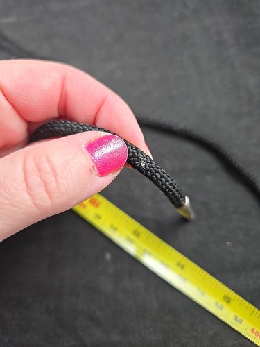 Vintage Red Gold Flake Bolo Tie Black Cord Western - Picture 9 of 11