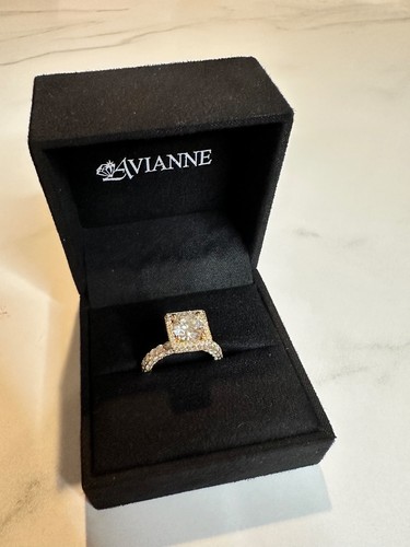 1.7ct Princess Cut Engagement Ring – VS1 Clarity – Custom-Made by Avianne – Size