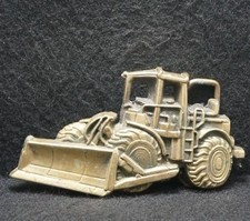 XE21105 VINTAGE 1979 CUT-OUT BULLDOZER HEAVY EQUIPMENT SOLID BRASS BELT BUCKLE