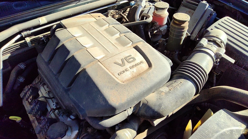 2000 2001 2002 Honda Passport Engine Cover Top Plastic Shield Oem 3.2l - Image 2 of 3