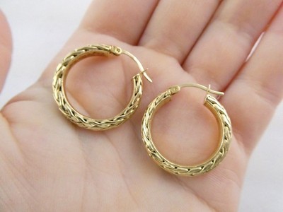 AK Atasay Kuyumculuk vergoldete Sterlingsilber geflochtenes Design Creolen 5,4 g 23 mm