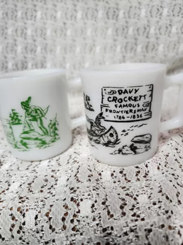 2 Vintage Hazel-Atlas Milk Glass Child's Mugs Cups Davy Crockett