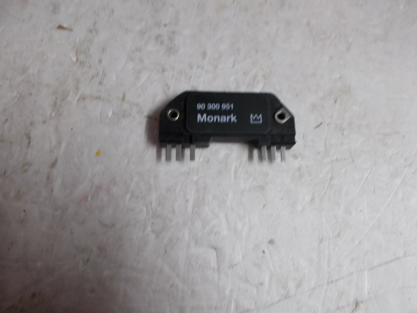 Module d'allumage DM1951 de haute précision thermique pour Opel Ascona 1.6