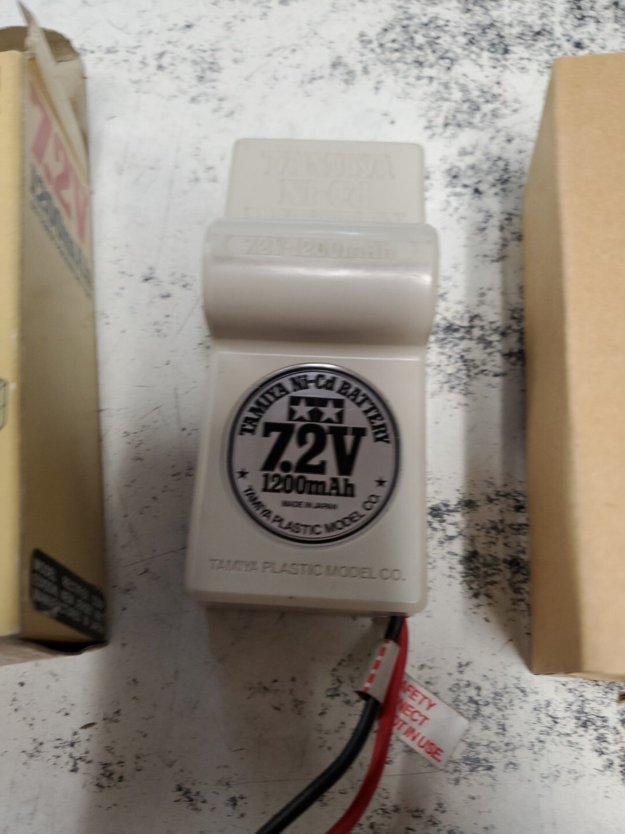 タミヤ、カドニカバッテリー7.2v1200mAh OLD VINTAGE TAMIYA NI-CAD 7.2V 1200MAH 6N-1200SC BATTERY FOR