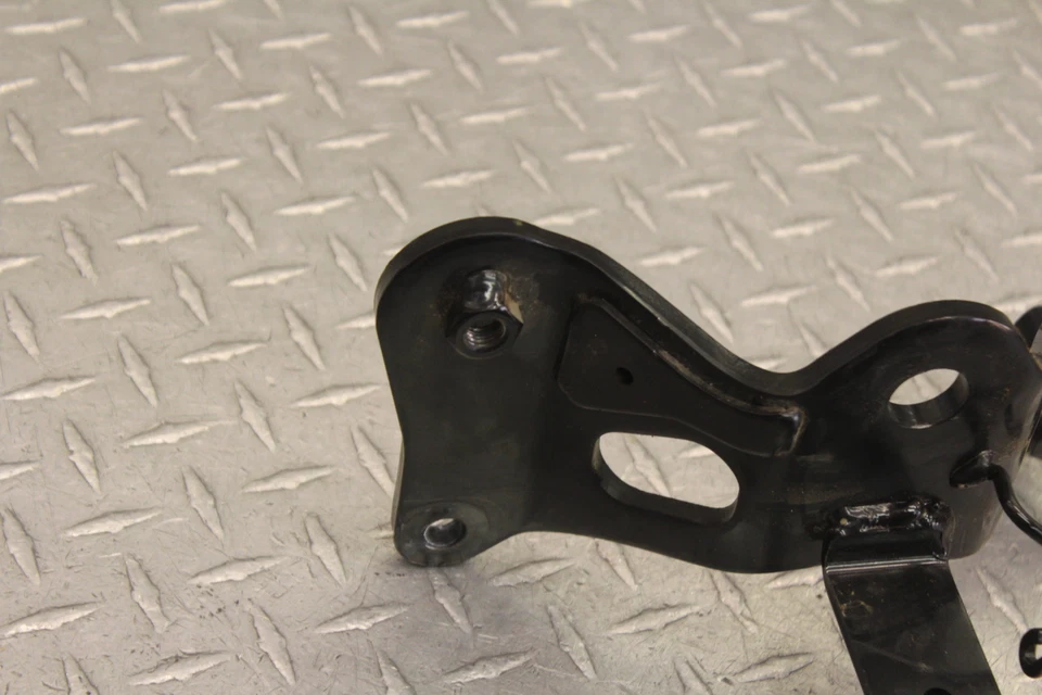 Honda Sabre 1300 VT1300CS 2010 soporte de motor montaje Foto 4 de 4