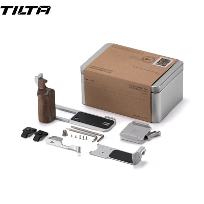 Kit da viaggio gabbia fotocamera vintage Tilta nero/argento per Fujifilm X100VI