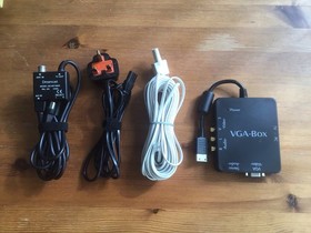 Sega Dreamcast Console 2 Controllers 2 Vibration Packs 2 Memory Units & 5 Games