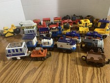 Huge Geotrax Lot Over 200 Pieces Including Over 40 Trains/cars, 2 Remotes…