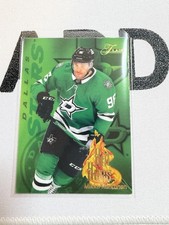 2025-26 Upper Deck Flair Mikko Rantanen Hot Hues