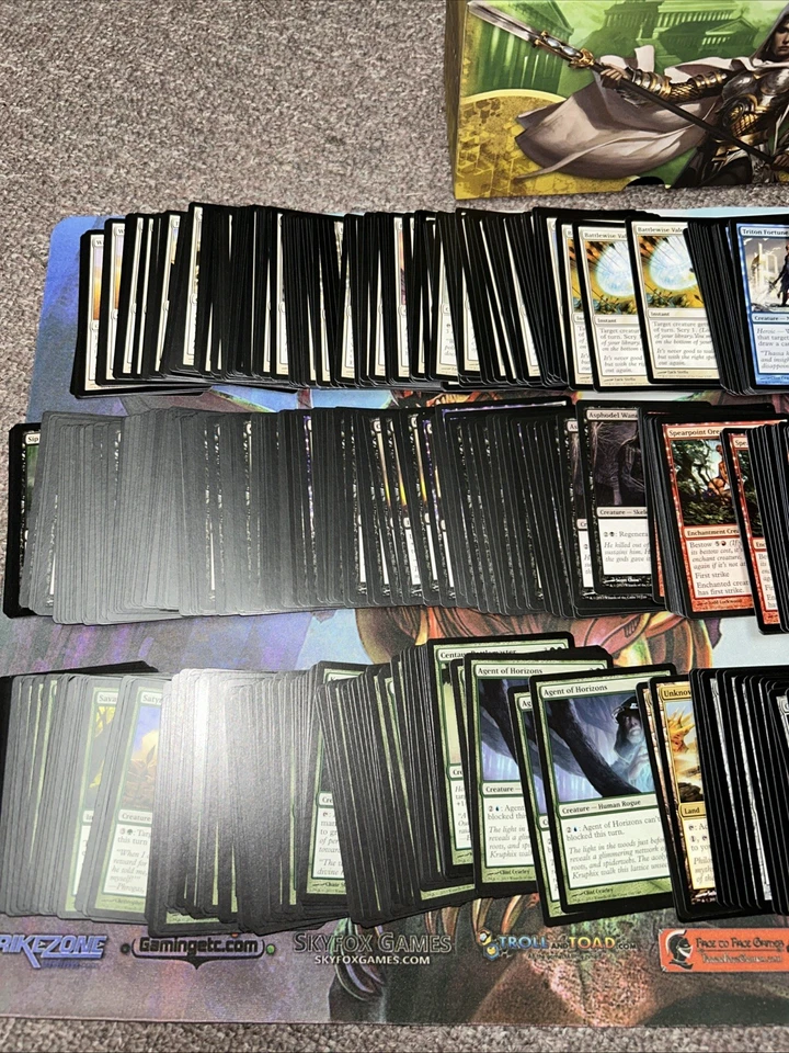 MTG THEROS Set THS Complete Uncommon Common x4 With FAT PACK BOX Playsets - Image 2 of 4