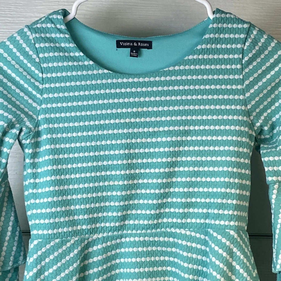 Violets & Roses Girls Green White Knit A-Line Dress 3/4 Bell Sleeves Size 8 - Image 2 of 3