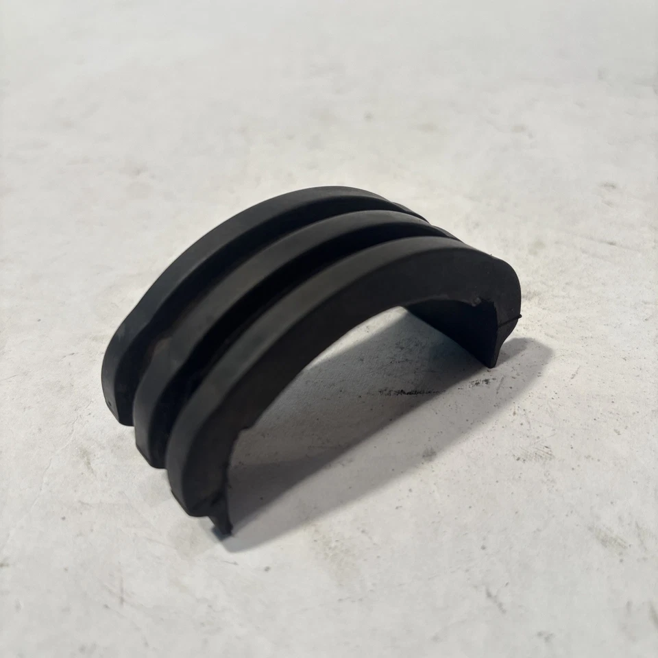 Yamaha YZ 125 YZ 250 2003 tanque de gasolina marco de goma montaje 5NY-24183-10-00 Foto 2 de 4