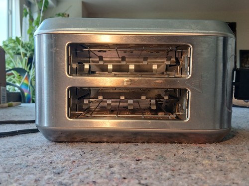 Hamilton Beach 2-Slice Brushed Stainless Steel Toaster 22714G - Picture 2 of 9