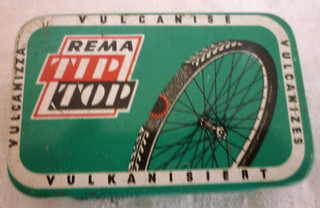 alte Blechdose Rema Tip Top Flickzeug Fahrrad ca. 2 x 5 x 8 cm