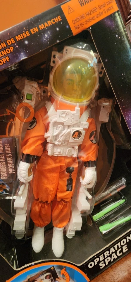 ACTION MAN "OPERATION SPACE" 1999 HASBRO 12" ARTICULATED FIGURE ELECTRONIC SOUND - Image 3 of 4