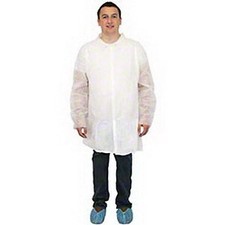 Safety Zone Standard Grade Spunbond PP Lab Coat White Medium  30/Case