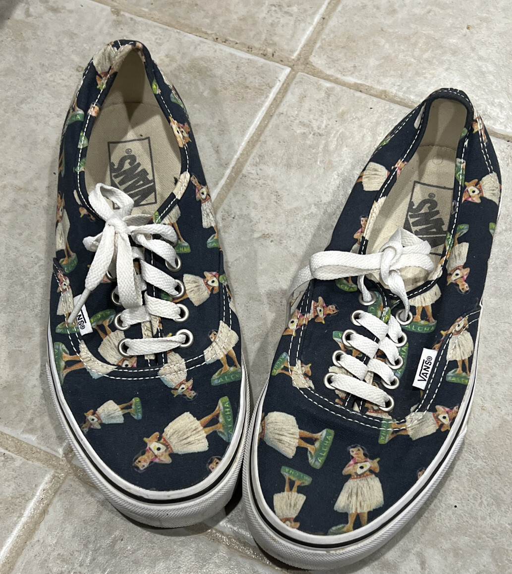 Men’s Hula Girls Vans Shoes Size 10.5 Lace Up Green Grey Classic Slip-On Checkerboard Shoe in Grey Olive Green  main image 3