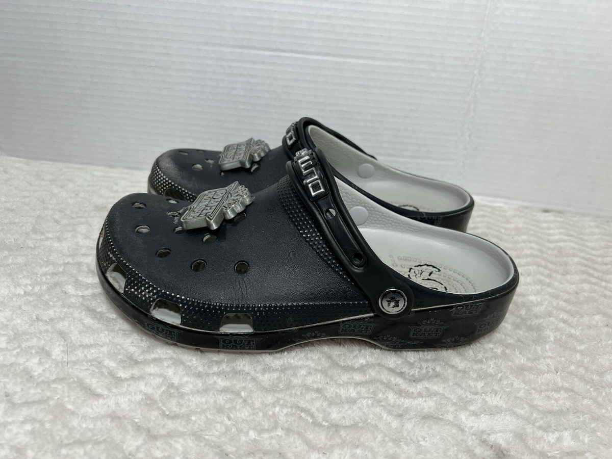 Crocs Mens 8 Womens 10 Black Outkast Classic Clog Hip Hop Rap Music Slip On Shoe Amazon.com | Crocs Classic Clog Sandals, Black, Men main image 3