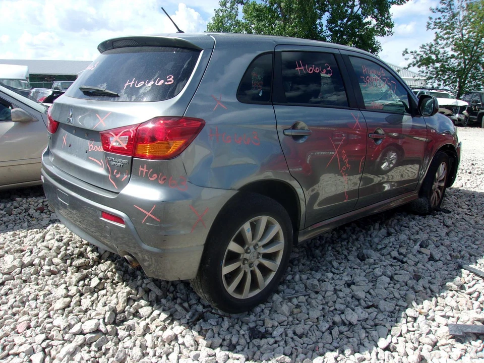 Used Front Center Interior Rear View Mirror fits: 2011 Mitsubishi Outlander spor - Image 3 of 4