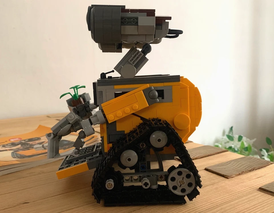 LEGO Ideas 21303 WALL•E [Original Version], photo 4 of 5