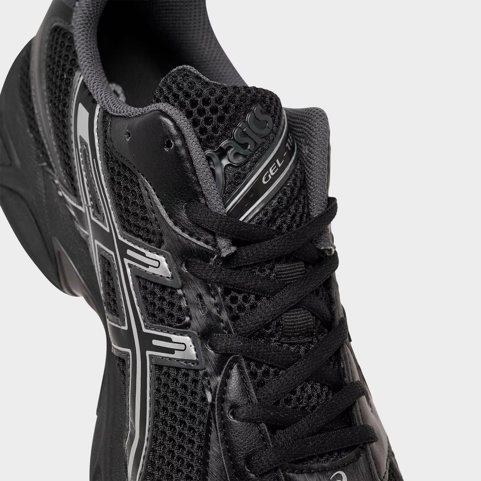 Men's ASICS GEL-1130 Casual Shoes Black/Pure Silver 1201A906 001 image 2