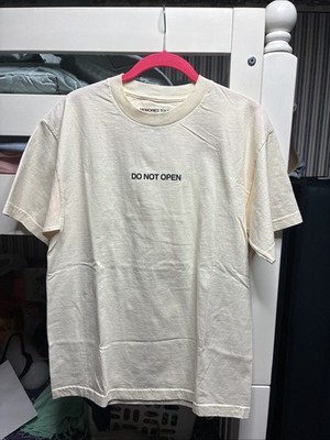 2017 The Chainsmokers Memories Tour T Shirt Mens Medium Beige Music EDM Concert