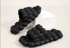 New Unisex Adult Size 5-6 Massage Open Toe Non Slip Bubble Slides