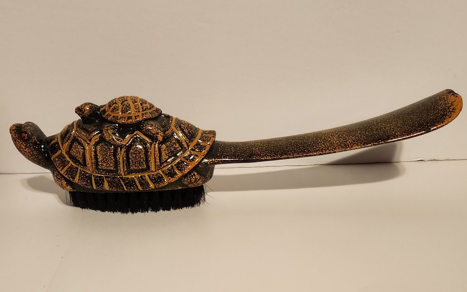 Vintage Resin Turtle 10" Shoe Horn And Brush Mama Carrying Baby Pretty & Unique 