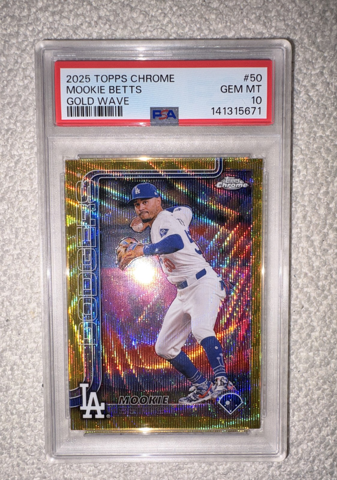 2025 Topps Chrome - Mookie Betts #50 Gold Wave Refractor /50