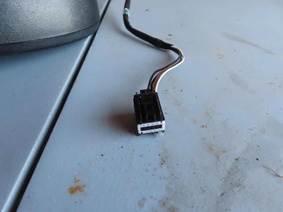 Espejo retrovisor Chevy Silverado 2007-2013 P/N 751040 GMC Sierra lado del pasajero diestro eléctrico Foto 4 de 4