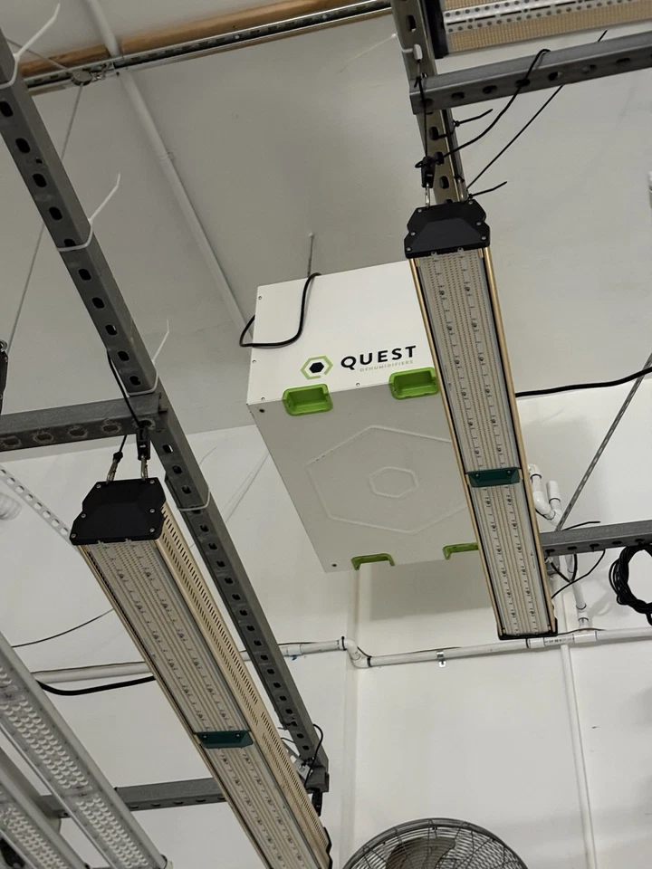 Quest 225 High-Efficiency Dehumidifier 208/230v SKU 4046100 - Image 1 of 1