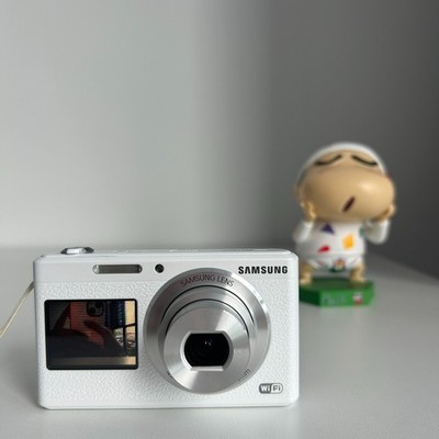 Samsung DV180F Digital Camera Dual Screen 16 MP 5x Optical Zoom | eBay