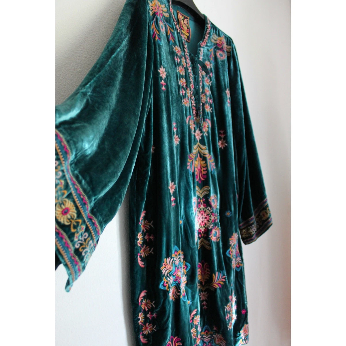 Shift Green Women's Velvet for sale | eBay
