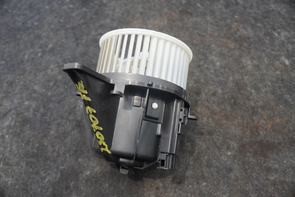 Ventilador de motor soplador de climatización 99157392200 OEM Porsche Cayman Boxster 981 982 2013-24 911 Foto 2 de 4