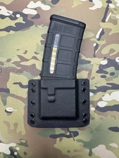 Black Kydex Rifle Magazine Carrier