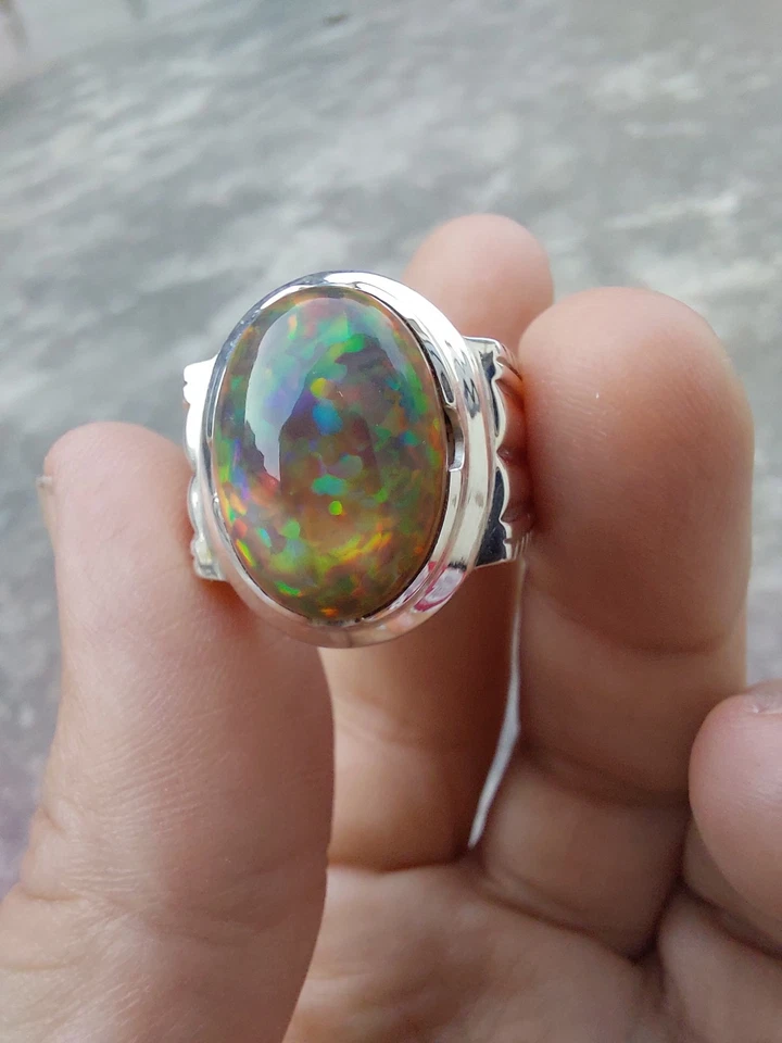 Anillo de plata 925 natural de 10 quilates con piedras preciosas de origen épico ópalo marrón para hombres y mujeres Foto 2 de 4