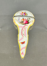 18th Century KPM Berlin Porcelain Hand-Painted Rococo 5" Scissor Case c. 1780