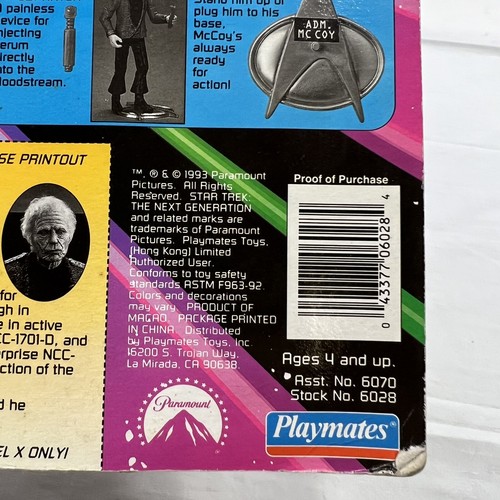 Playmates Star Trek The Next Generation Admiral McCOY Action Figure New 1993 - Picture 7 of 8
