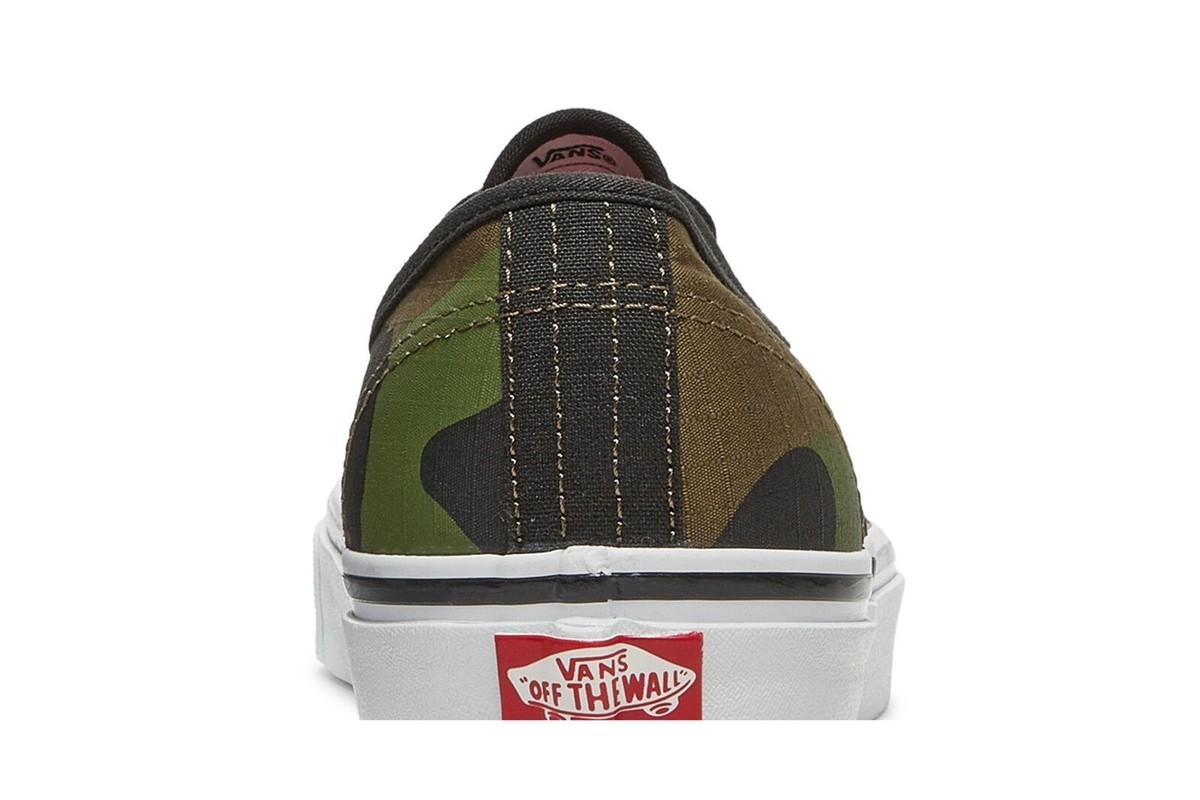 国内配送 VANS x A BATHING APE AUTHENTIC 44DX FIRST CAMO A Bathing Ape BAPE x Vans 1st Camo Authentic 44 DX Green