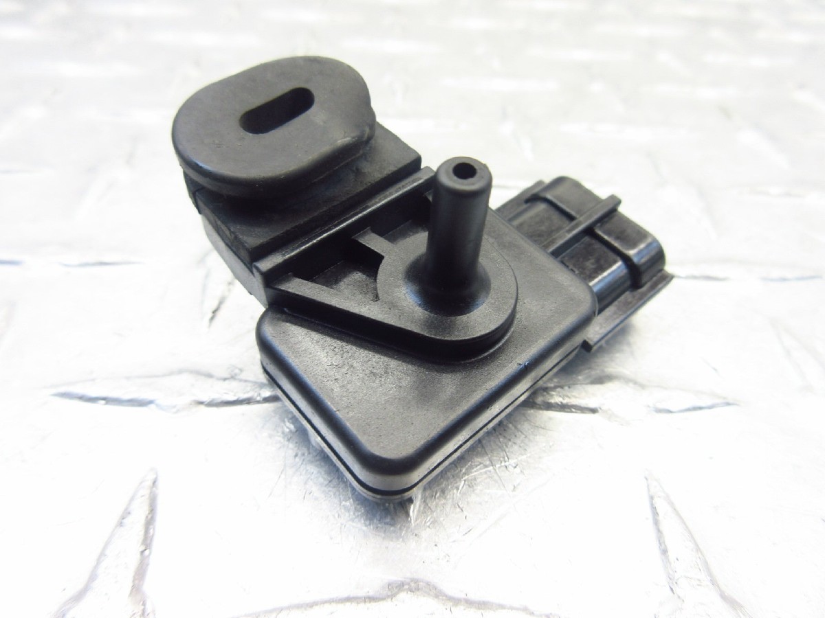2010 08-11 KAWASAKI NINJA ZX14R ZX14 MAF MASS AIR FLOW SENSOR OEM
