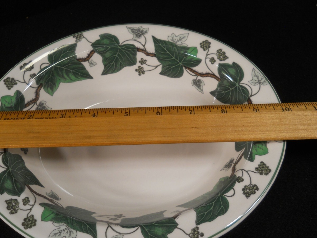 Wedgwood Napoleon Ivy Dinnerware, Dinner/Luncheon/Dessert Plates