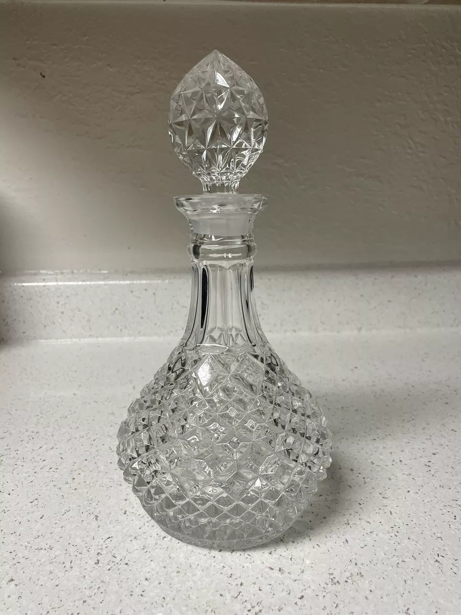 Lead Crystal Decanter Heave with Oval Ball Stopper Barware Liquor Holder